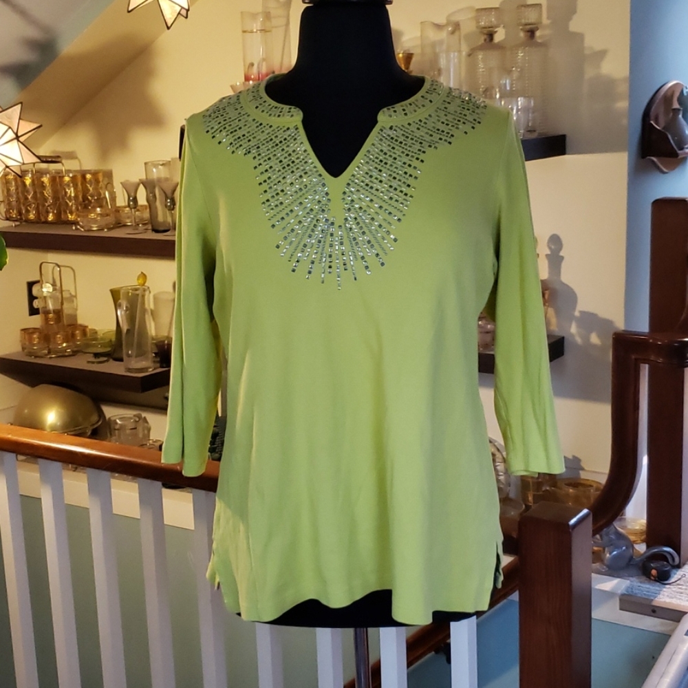 Vintage JM Womans Spring Green Silver Studded V Neckline Tunic